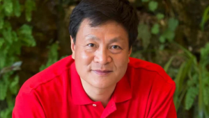 Kongjian Yu, arquiteto chinês reconhecido mundialmente pelo conceito das 'cidades-esponja' e que está entre as vítimas do acidente aéreo que ocorreu na terça-feira (23), no Pantanal de Mato Grosso do Sul