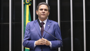 Deputado José Priante (MDB-PA), durante discussão e votação de propostas legislativas