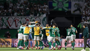 Classificação à semifinal da Libertadores faz com que o Palmeiras chegue a R$ 318,6 milhões com premiações nesta temporada