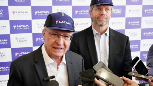 Vice Presidente Geraldo Alckmin durante Cerimônia de Inauguração do novo Hangar no Centro de Manutenção da LATAM, em São Carlos