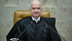 Ministro Edson Fachin toma posse como presidente do Supremo Tribunal Federal e Ministro Alexandre de Moraes será o vice presidente