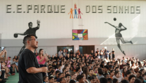 Escola Estadual Parque dos Sonhos ganha o Prêmio de Melhores Escolas do Mundo 2025 na categoria 'Superação de Adversidades'