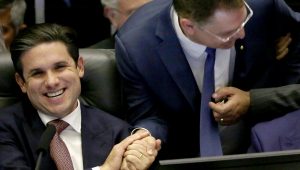 O presidente da Câmara dos Deputados, Hugo Motta, durante votação da urgência para o projeto que concede anistia aos manifestantes de 8 de janeiro de 2023