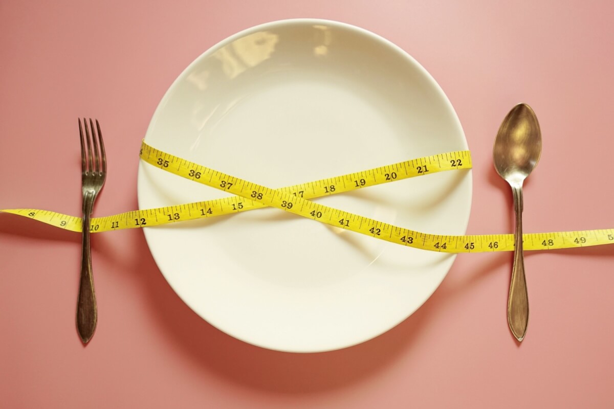 Por vezes, para emagrecer pode ser necessário outros cuidados além de comer pouco 