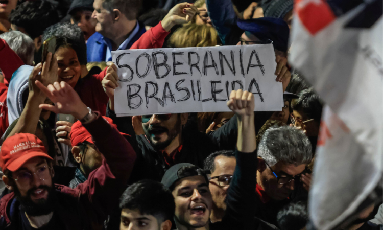 Esquerda defende soberania do Brasil em manifestações de 7 de setembro