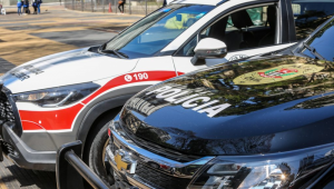 As polícias de São Paulo fazem buscas para prender responsáveis por execução de Ruy Ferraz Fontes