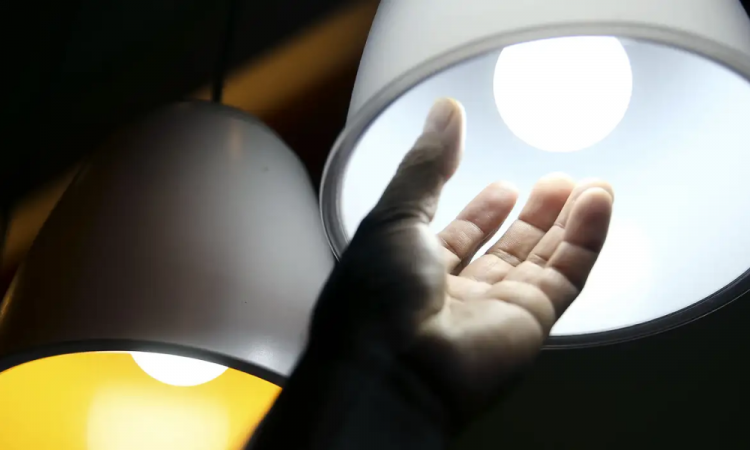 Light account