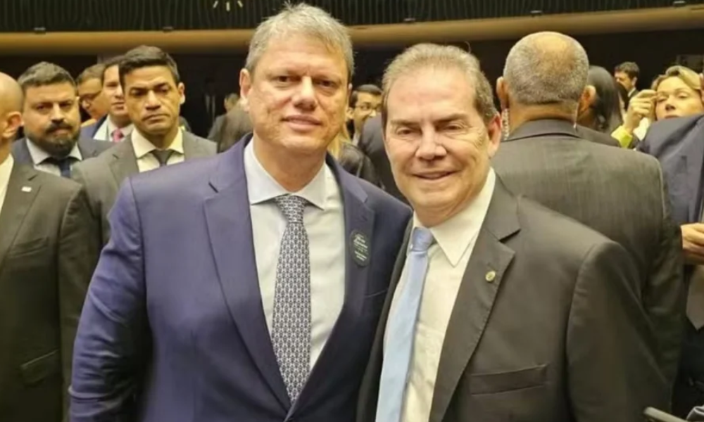 Tarcísio deve se reunir com Paulinho da Força para discutir PL da Anistia