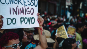 manifestação contra anistia