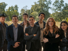 Woody Harrelson, Jesse Eisenberg, Dominic Sessa, Dave Franco, Justice Smith, Isla Fisher e Ariana Greenblatt em cena de "Truque de Mestre 3"