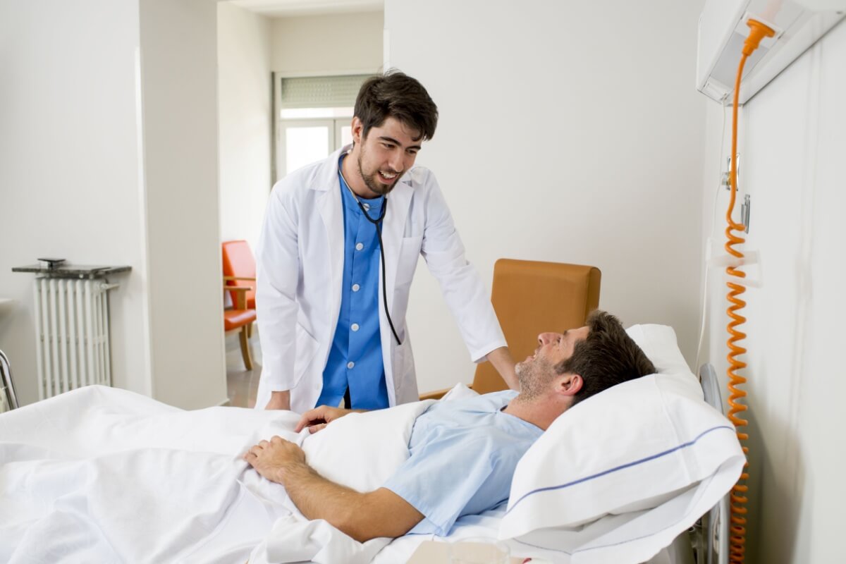 Alguns sintomas ajudam a diferenciar caso de emergência e urgência médica 