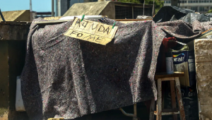 Mais de 6,5 milhões de famílias deixaram linha da pobreza em 2 anos