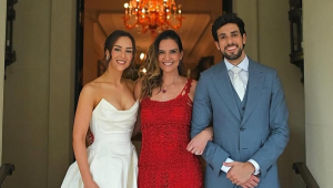 Mulher de Faustão homenageia enteada após casamento