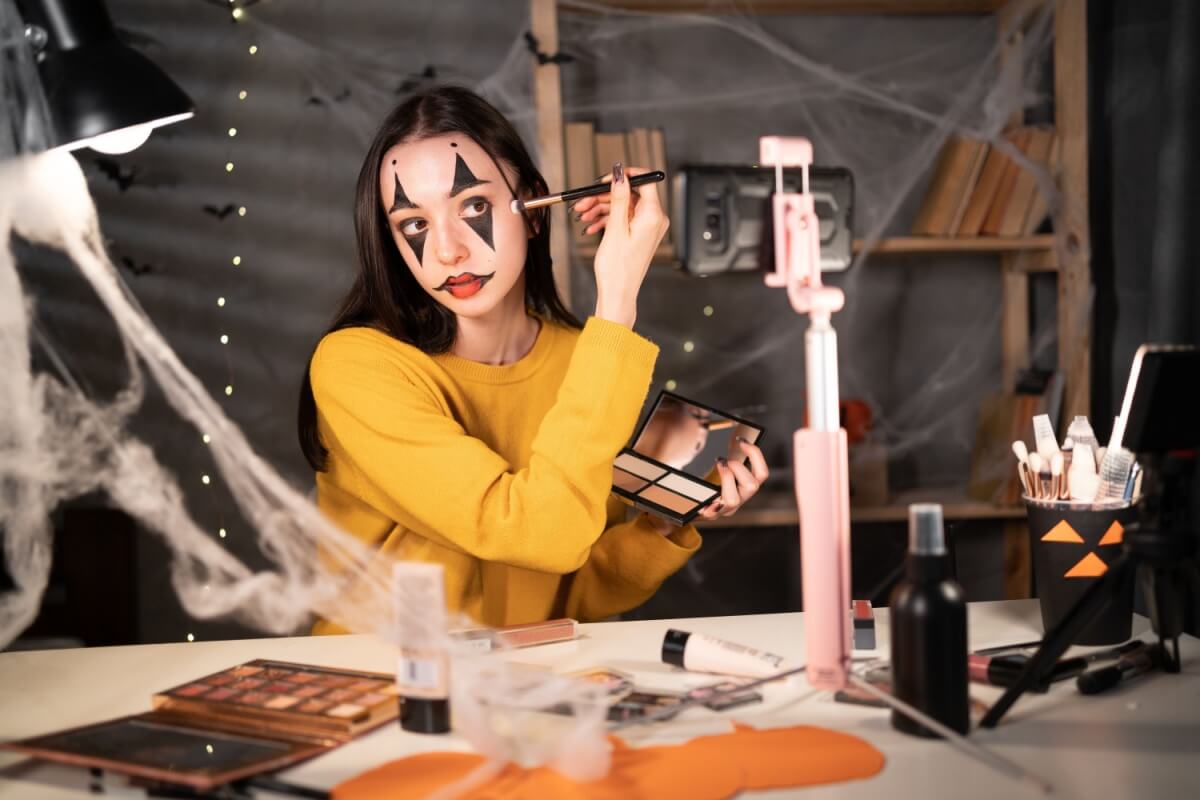11 produtos do dia a dia para fazer uma make de Halloween perfeita