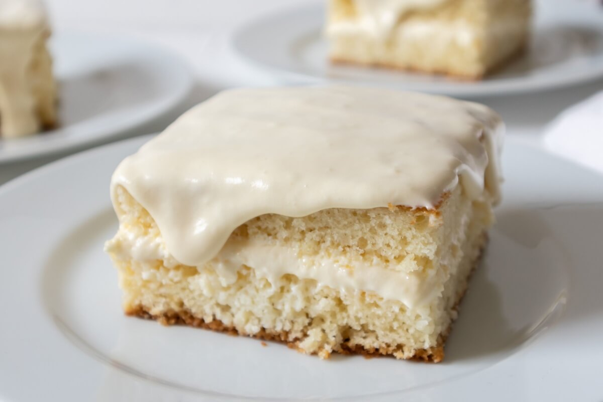 Bolo de leite em pó cremoso 