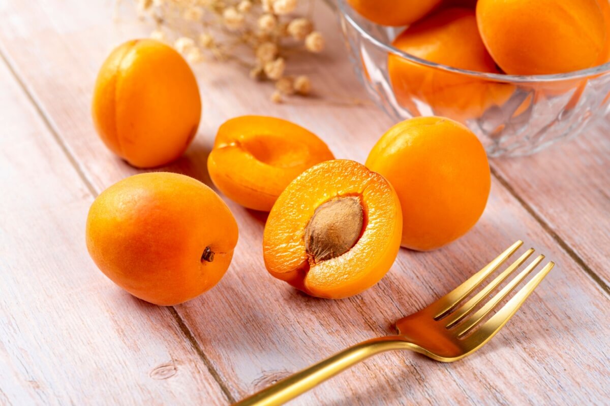 O damasco é um fruta nutritiva e benéfica para a saúde 