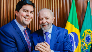 08.08.2024 - Reunião Ministerial 08.08.2024 - Ministro dos Esportes, André Fufuca e o Presidente da República, Luiz Inácio Lula da Silva, durante reunião Ministerial, no Palácio do Planalto. Brasília - DF. Lula e Fufuca Foto: Ricardo Stuckert / PR