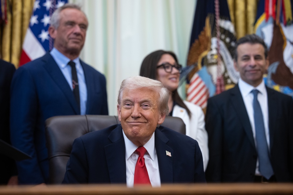Trump vê possível encontro com Putin em até duas semanas e fala em avanço para encerrar guerra