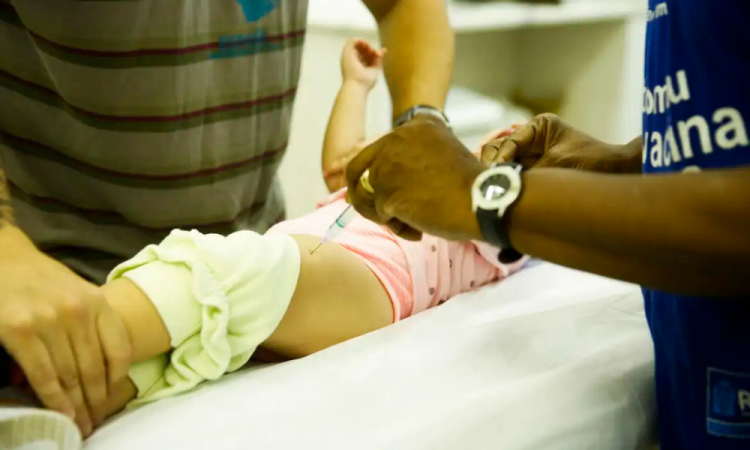 Dia Mundial de Combate à Poliomielite celebrado nesta sexta-feira (24) é uma data importante para a população fluminense, diante dos baixos índices de vacinação nos últimos anos