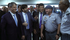 Governador de São Paulo, Tarcísio de Freitas, realiza um almoço com deputados de sua base aliada na Assembleia Legislativa do Estado de São Paulo (ALESP)
