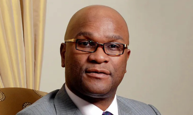 Embaixador da África do Sul na França, Nkosinathi Mthethwa, é encontrado morto aos pés do luxuoso hotel Hyatt Regency, em Paris