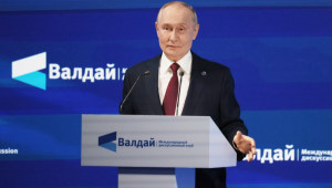 Presidente da Rússia, Vladimir Putin, afirma que Moscou está empenhada em restabelecer laços diplomáticos com Washington