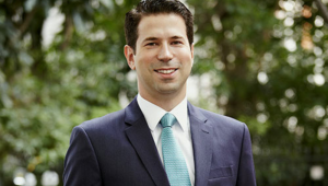 Carlos Portugal Gouvêa, professor de Direito da USP, é preso nos Estados Unidos sob a acusação de disparar um rifle de pressão com chumbinho