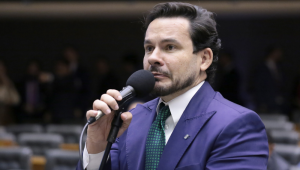 Deputado federal Capitão Alberto Neto (PL-AM) é o relator do Projeto de Lei que tipifica o crime de 'domínio de cidades' e o inclui na Lei de Crimes Hediondos
