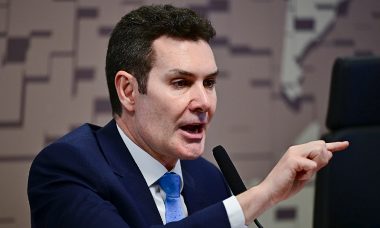 Comissão de Desenvolvimento Regional e Turismo promove audiência pública com o ministro das Cidades, Jader Filho, para discutir políticas do Ministério