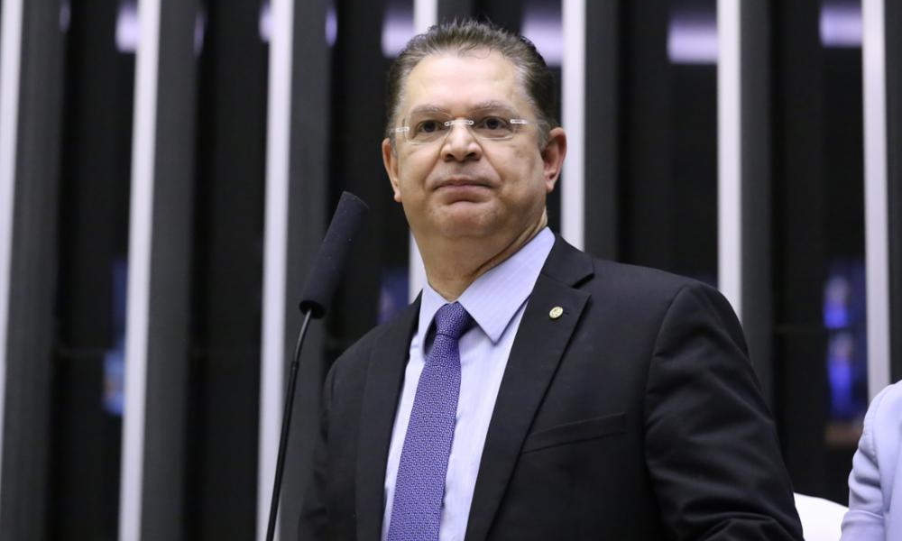 Líder do PL na Câmara entra na CPI no INSS para reforçar oposição após vitórias do governo Lula