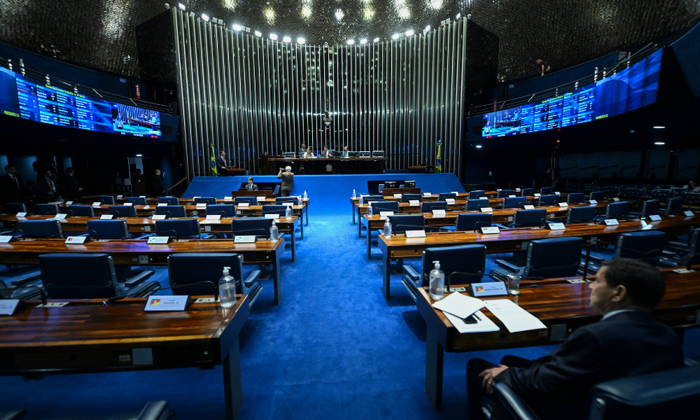 Senado aprova projeto que endurece penas para crimes violentos