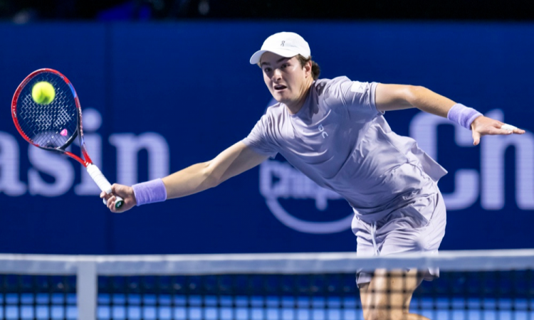 João Fonseca se classifica às semifinais do ATP 500 da Basileia