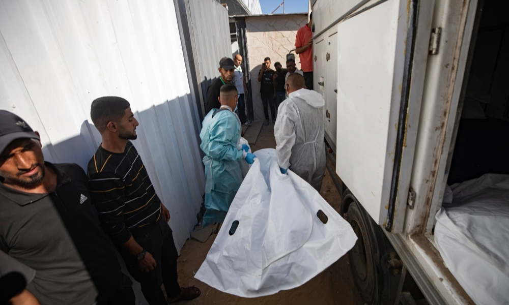 Israel entrega a Gaza os restos mortais de outros 45 palestinos