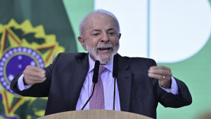LULA LANÇA PROGRAMA REFORMA CASA BRASIL