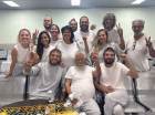 13 brasileiros reunidos na Jorndânia, após serem libertados da prisão em Israel. Crédito: Divulgação / Global Sumud Flotilla.