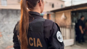 Agentes da Polícia Federal