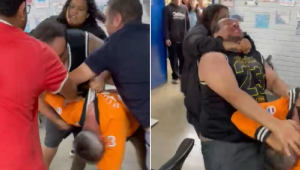 Pai de aluna dá nove socos em professor após bronca por uso de celular em sala de aula no DF