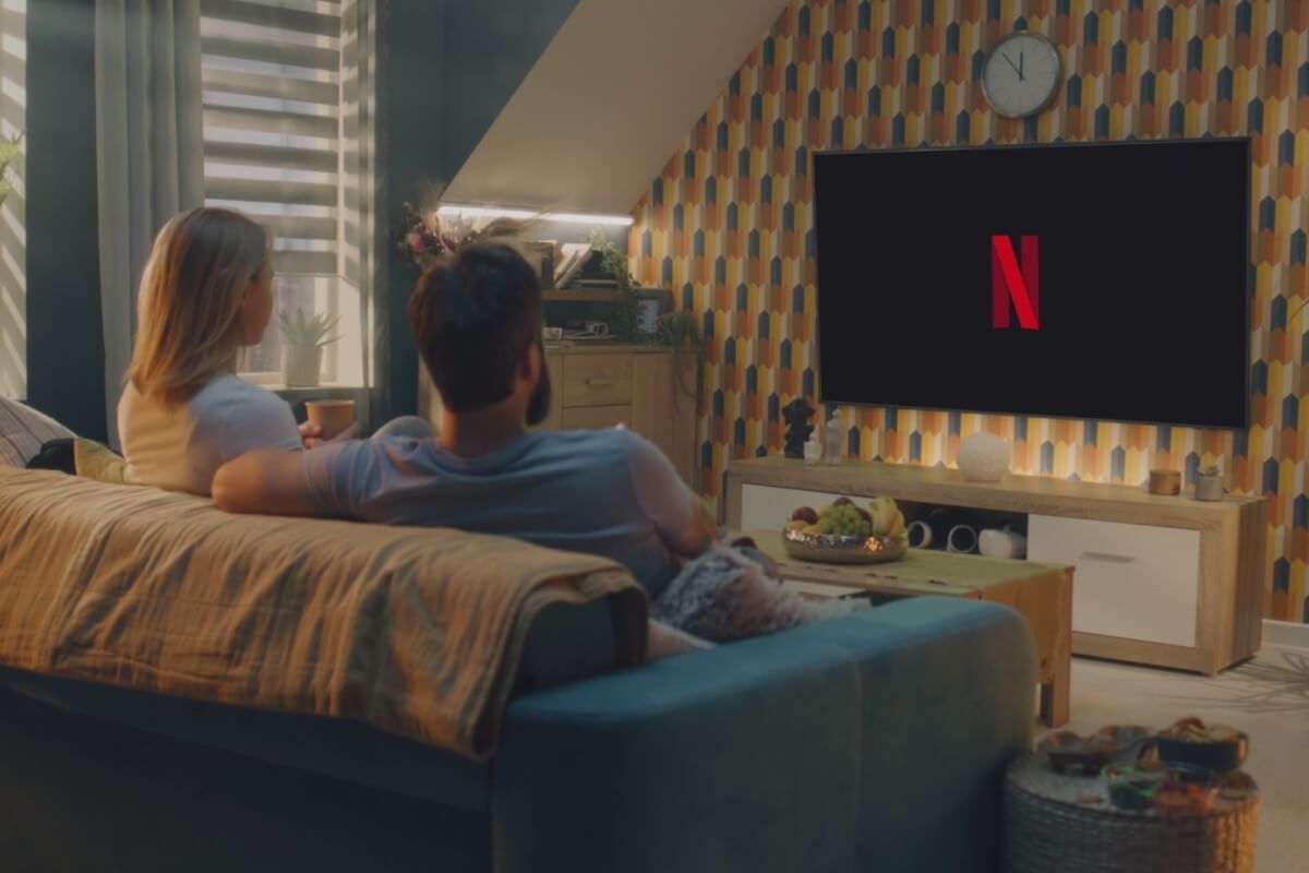 Os títulos mostram como o mistério pode surgir em qualquer lugar — de pequenas cidades a viagens de luxo 