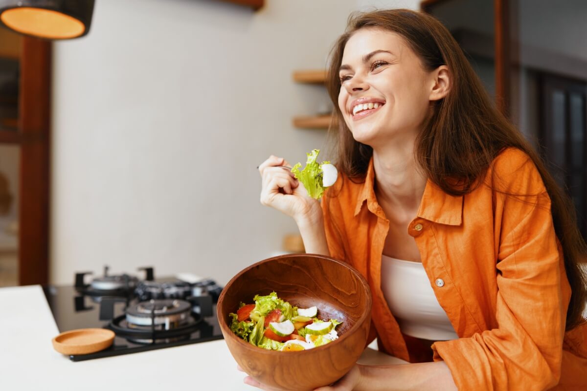 Emagrecer com saúde requer uma alimentação equilibrada e baseada em alimentos naturais 