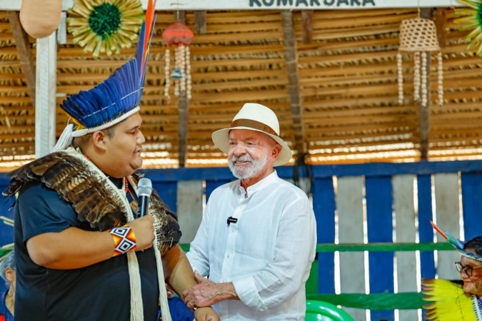 Roda de conversa com moradores das comunidades ribeirinhas da Floresta Nacional do Tapajós Presidente da República, Luiz Inácio Lula da Silva, durante roda de conversa com moradores das comunidades ribeirinhas da Floresta Nacional do Tapajós. Floresta Nacional do Tapajós. Foto: Ricardo Stuckert / PR