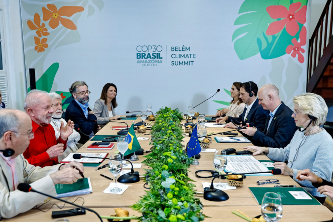 05.11.2025 – Reunião bilateral com a Presidente da Comissão Europeia, Ursula von der Leyen Presidente da República, Luiz Inácio Lula da Silva, durante reunião bilateral com a Presidente da Comissão Europeia, Ursula von der Leyen. Museu Paraense Emílio Goeldi – Belém (PA) Foto: Ricardo Stuckert / PR