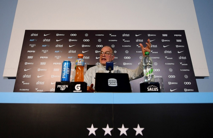 Marcelo Bielsa, técnico da seleção uruguaia