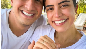 João Campos e Tabata Amaral exibem as alianças em foto postada nas redes sociais de ambos