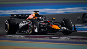 Verstappen vence GP do Catar e título da F1 será decidido em Abu Dhabi