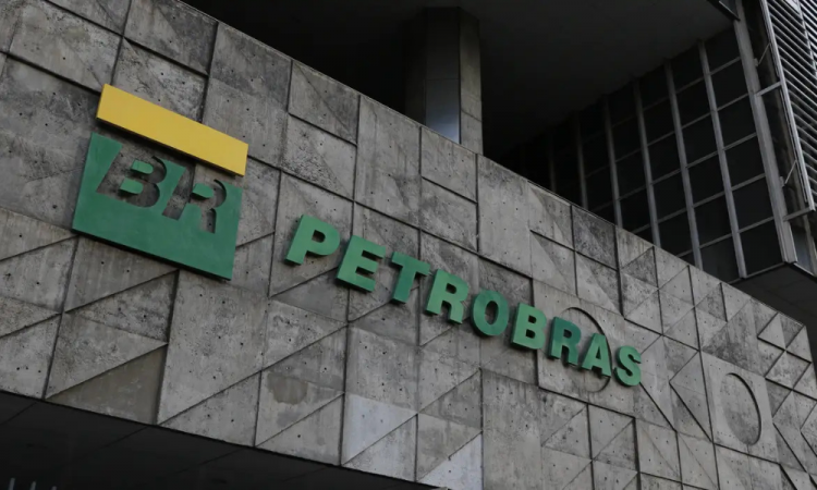 Petrobras anuncia lucro líquido de R$ 32,7 bilhões no terceiro trimestre de 2025