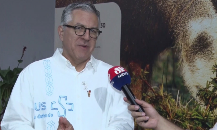 Crise climática é, antes de tudo, uma crise de saúde, afirma ministro da Saúde, Alexandre Padilha, em entrevista exclusiva à Jovem Pan News