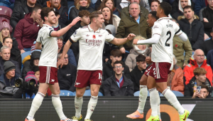 Arsenal vence o Burnely por 2 a 0 neste sábado (1º), pela 10ª rodada da Premier League