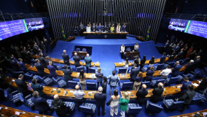 Congresso Nacional homenageia, em sessão solene, os quatro policiais mortos durante a Operação Contenção