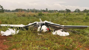 Queda de avião de pequeno porte deixa dois mortos em Mato Grosso