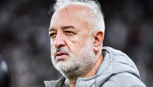 Carlos Belmonte, diretor de futebol do São Pau.o FC durante partida entre Corinthians x São Paulo